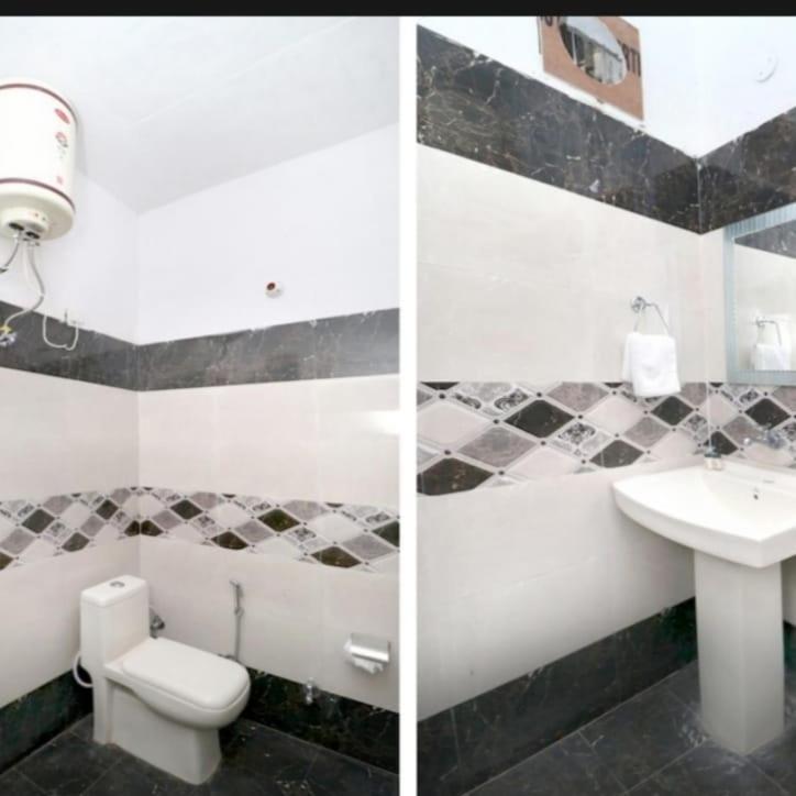 Hotel Kb Square Near Chandigarh Railway Station Buitenkant foto