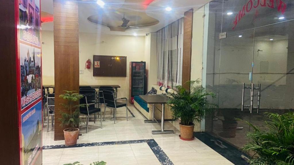 Hotel Kb Square Near Chandigarh Railway Station Kamer foto